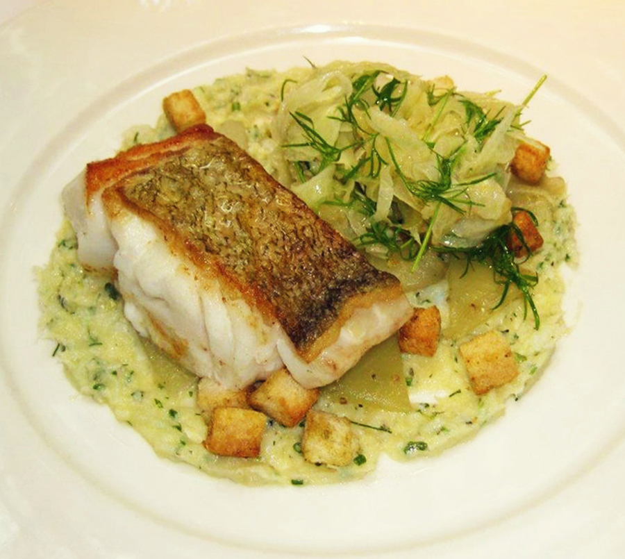 ../Images/HUNG,MEI-JU.United Kingdom.Clos Maggiore (8).jpg